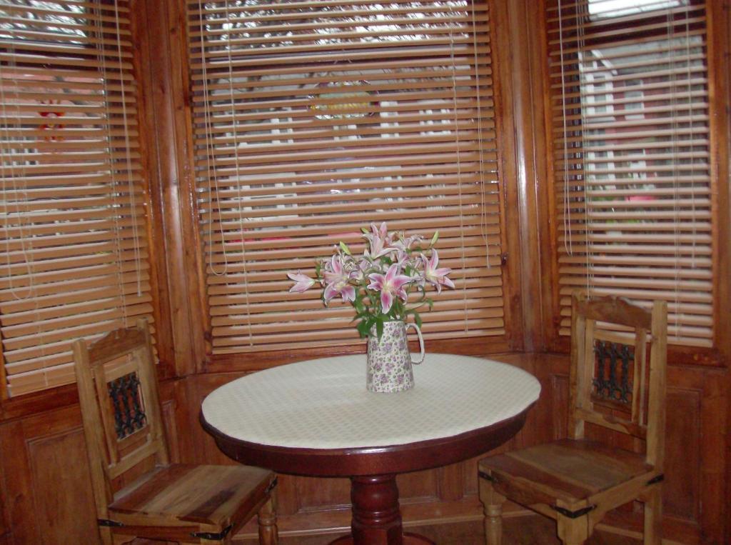 Jadellas Guest House Scarborough Exterior foto